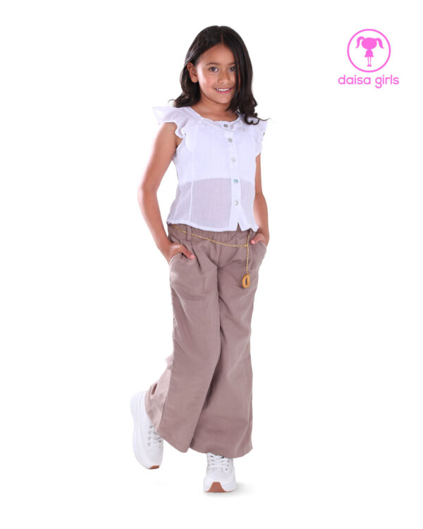 conjunto-lino-algodon-camisa-blanca-top-silueta-wide-leg-pantalon-marron-cafe-cadena-correa-ropa-para-nina-daisa-girls-bogota-colombia