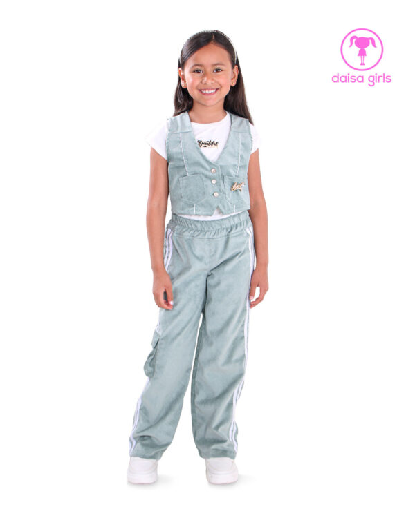 conjunto-pantalon-chaleco-pana-verde-bolsillo-cargo-resorte-cintura-escote-v-blusa-ropa-para-nina-daisa-girls-bogota-colombia