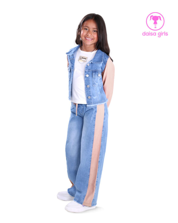 conjunto-jean-rigido-silueta-palazo-cortes-laterales-curuba-chaqueta-corta-dehilado-puño-resortado-ropa-para-nina-daisa-girls-bogota-colombia