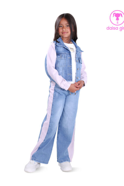 conjunto-jean-rigido-silueta-palazo-cortes-laterales-rosado-chaqueta-corta-dehilado-puño-resortado-vista-delantero-ropa-para-nina-daisa-girls-bogota-colombia