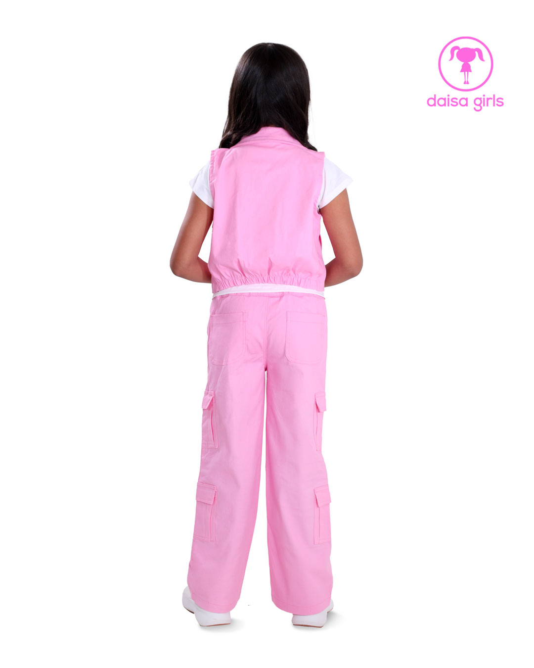 conjunto-pantalon-chaleco-dril-palazo-caucho-bolsillos-laterales-tapa-cargo-rosado-camiseta-vista-espalda-ropa-para-nina-daisa-girls-bogota-colombia