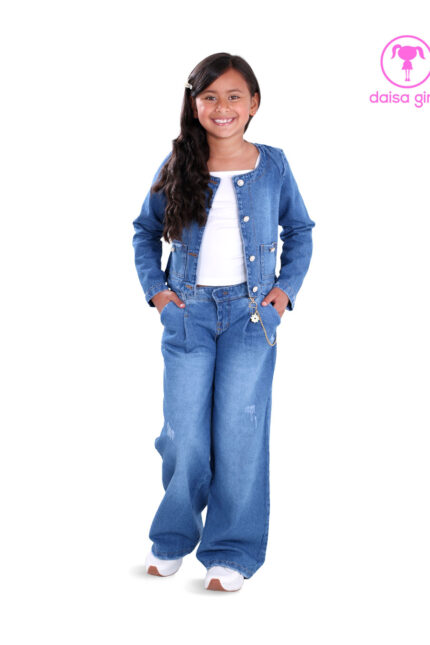 conjunto-jean-rigido-chaqueta-corta-escote-redondo-botones-bolsillos-pantalon-palazzo-flare-encauchado-pliegues-azul-medio-blanco-ropa-para-nina-daisa-girls-bogota-colombia