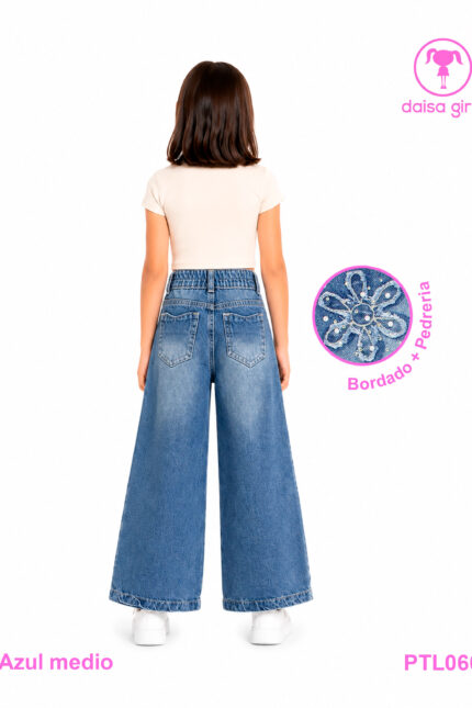 pantalon-jean-rigido-palazo-flare-bolsillo-escote-corazon-trasero-bordado-flores-pedreria-azul-medio-2-daisa-girls-ropa-para-niña-bogota-colombia
